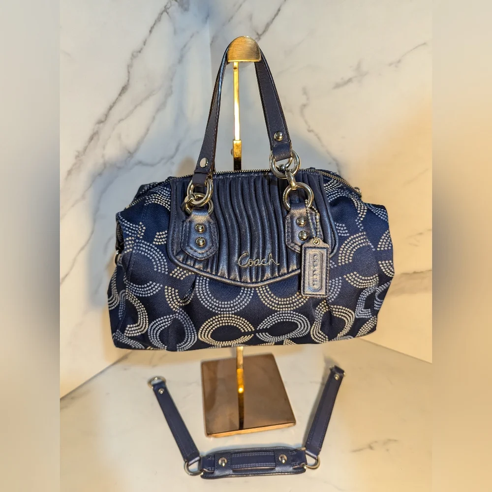 COACH Ashley Dotted Op Art Signature Satchel EUC